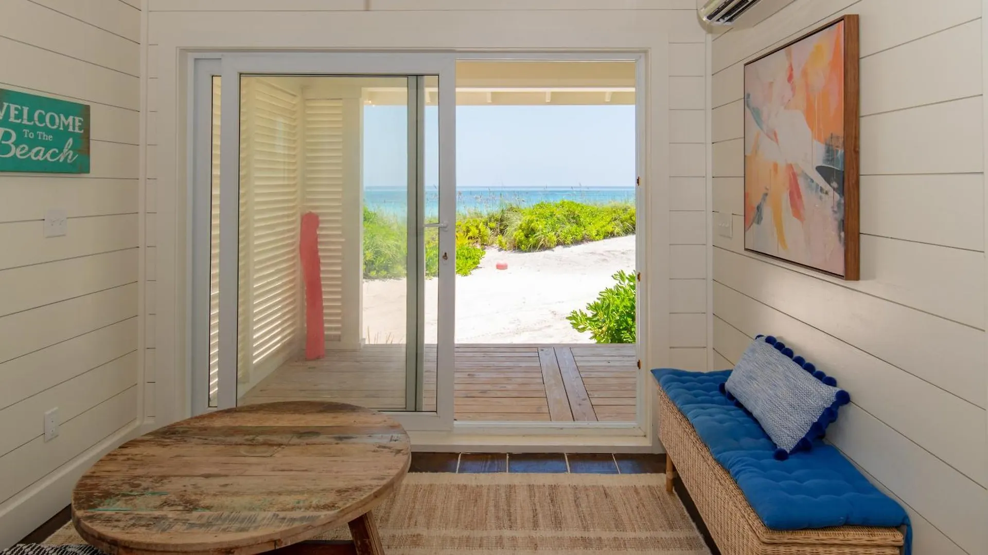 The Beach Bungalows Estate Estate James Cistern
