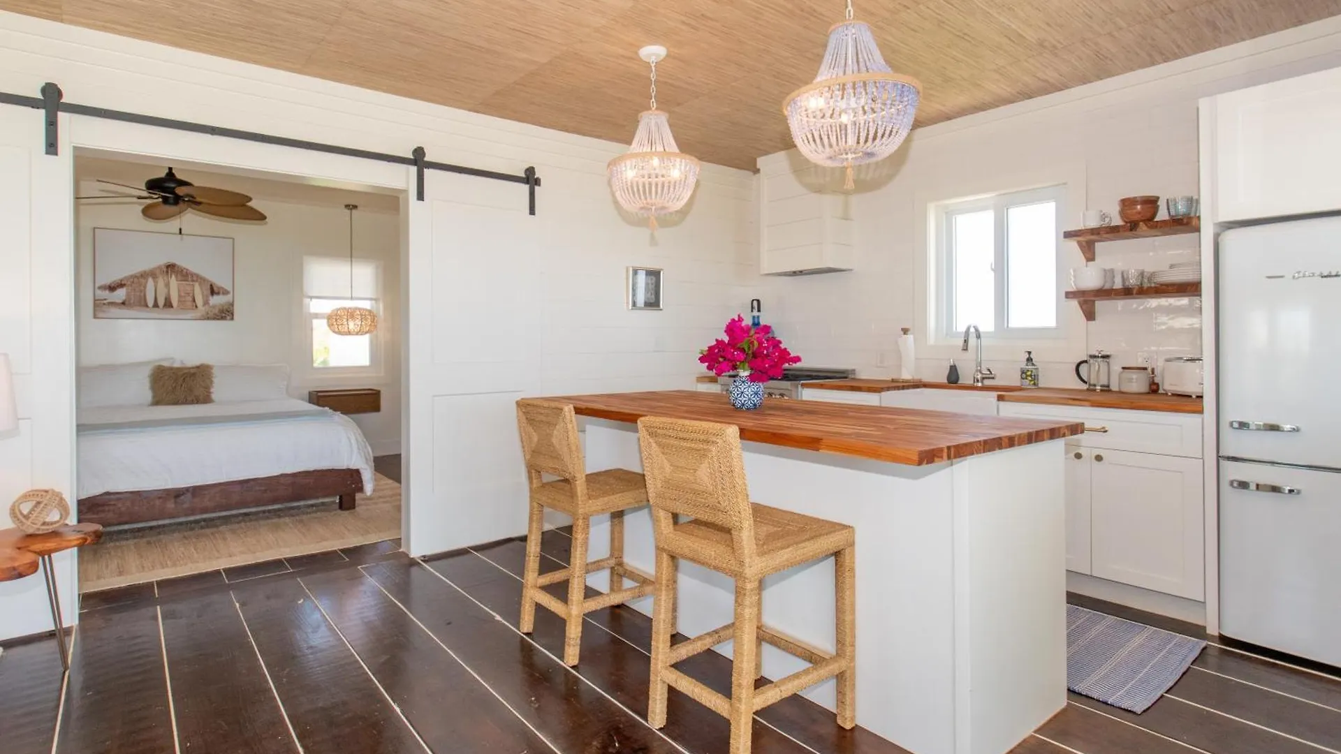 The Beach Bungalows Estate Estate James Cistern Apartment